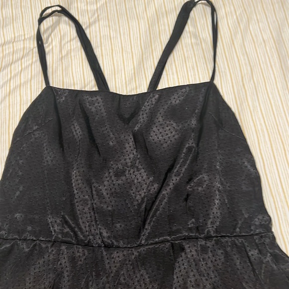 NWT Reiss Leila black dobby playsuit Sz10 - Picture 3 of 8